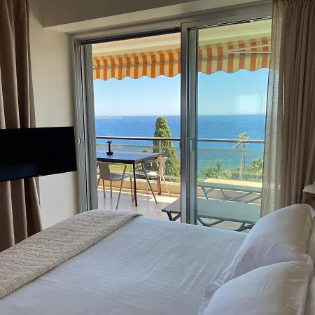 Super Cannes Sea Side